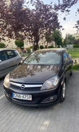 opel Opel Astra cena 11800 przebieg: 266258, rok produkcji 2009 z Bydgoszcz